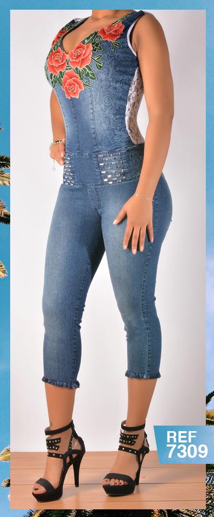 Ref. 030 -7309C APLIQUE DE FLORES enterizo dama - Ropa Colombiana