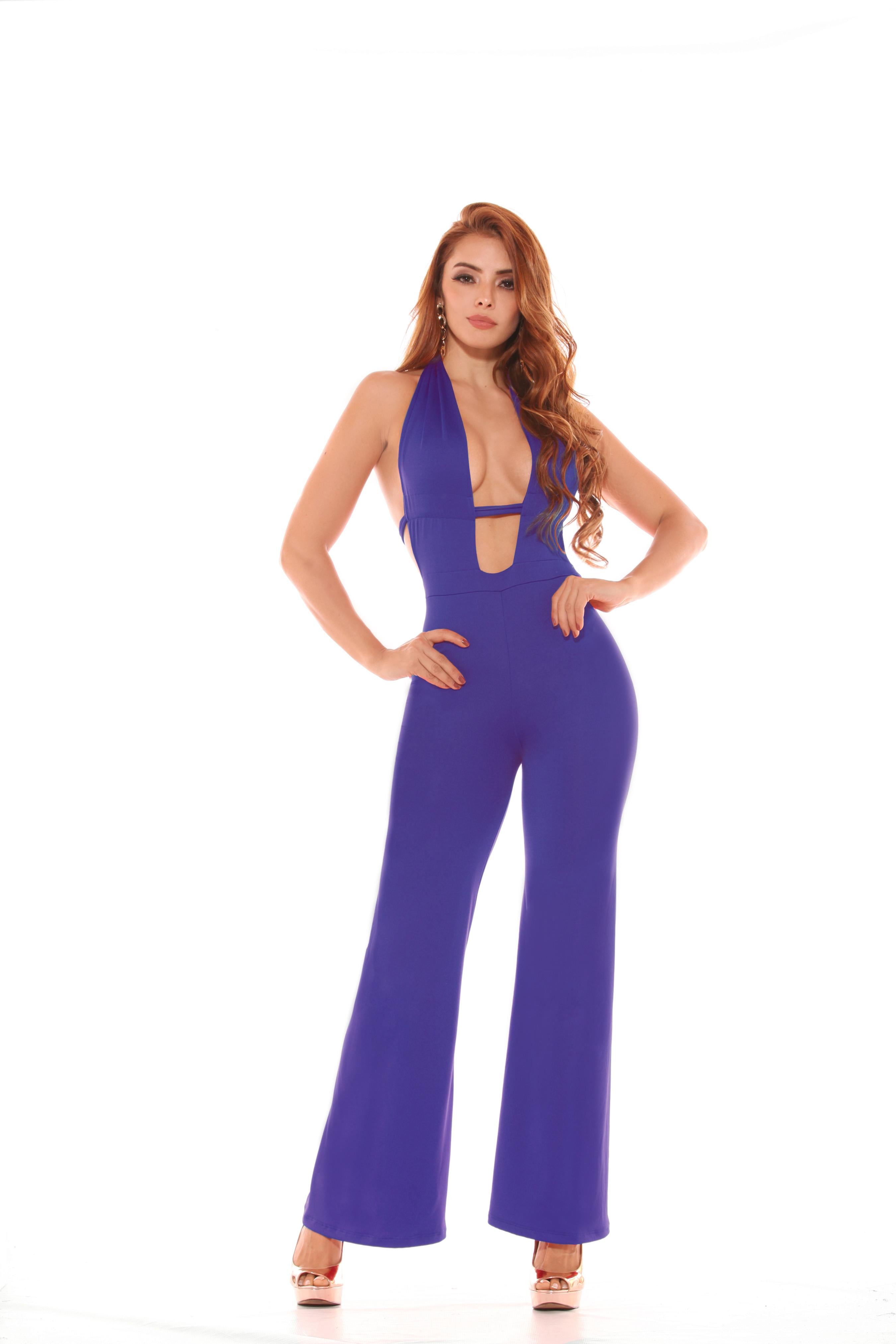 Ref. 004 -C1054 Enterizo Colombiano Super Sexy con Espalda Descubierta, escote profundo y lazo en la espalda. Botas Anchas