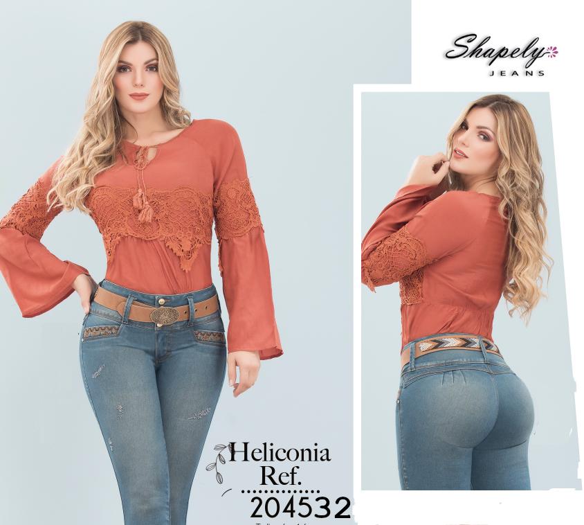 Ref. 068 -204532 Fantastica Blusa Colombiana de moda con mangas a la mitad del brazo