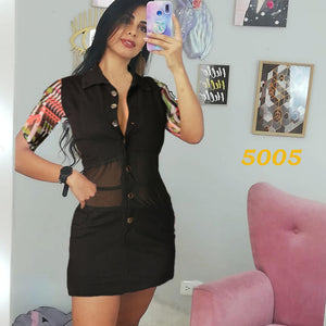 Ref. 030 -5005 Fantástico Vestido en Tela Vaquera en Color Negro con Botones delanteros, cuello y Mangas de estilo floral. - Ropa Colombiana