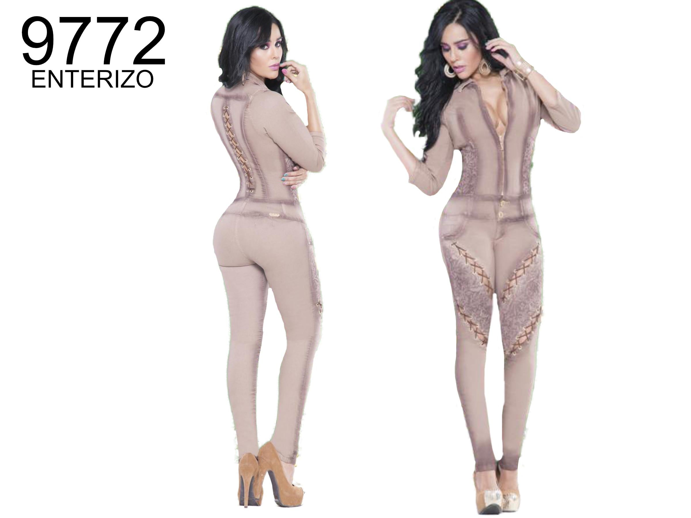 Ref. 001 -9772 Enterizo Levanta cola Cheviotto - Ropa Colombiana