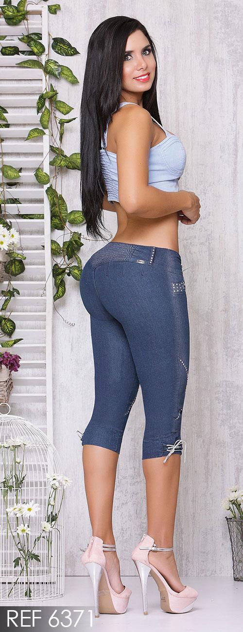 Ref. 001 -6371 Jean Capri Colombiano Levantacola - Ropa Colombiana