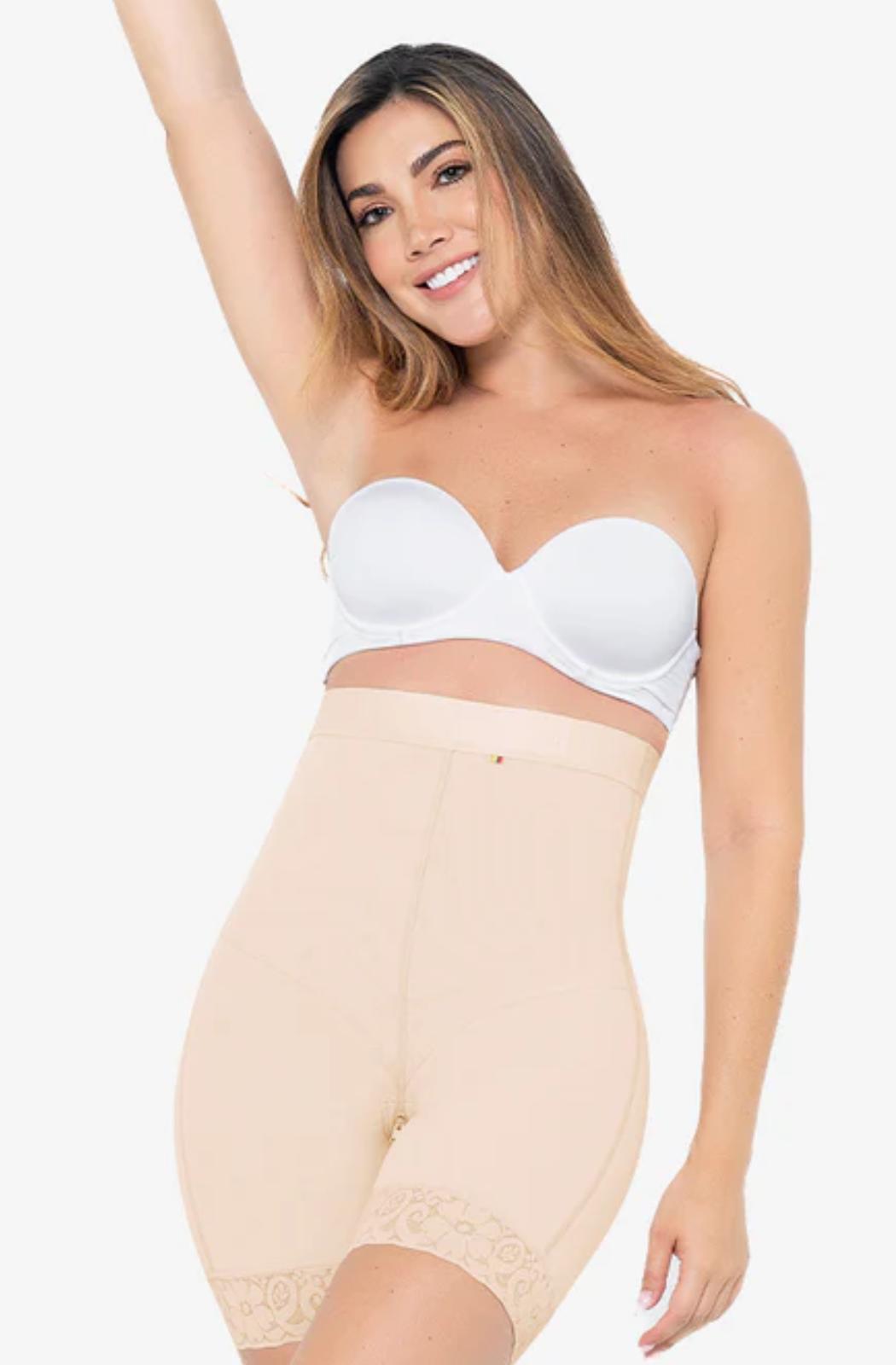 Ref. 019 -9549 Short Levanta Cola Talle Alto Con Control De Abdomen