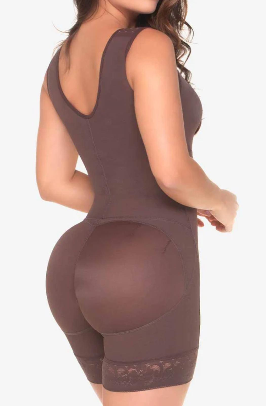 Ref. 019 -FQ102 Faja Corta con Brasier Levanta Cola Postquirúrgica - Ropa Colombiana