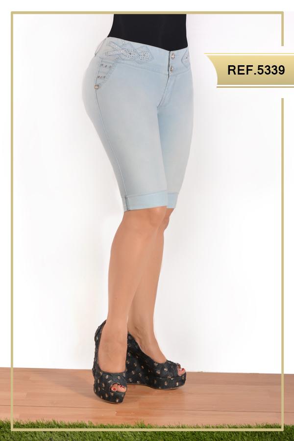 Ref. 001 -5339C Hermoso Jean tipo Capri Sin Bolsillos Levantacola - Ropa Colombiana