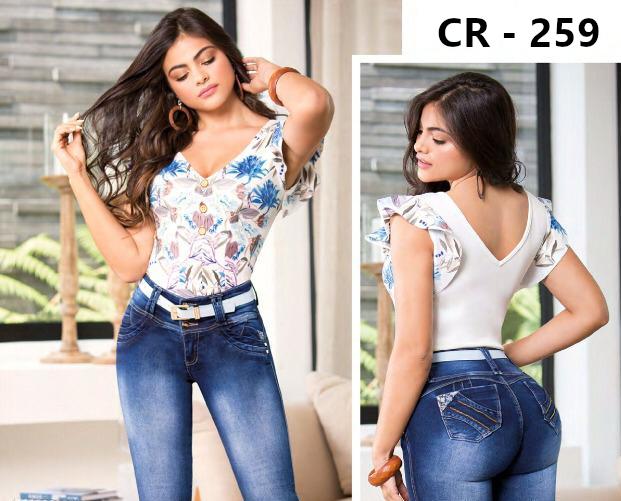 Ref. 070 -CR-259 Hermosa Blusa Colombiana de Manga corta con Diseño Exclusivo. - Ropa Colombiana
