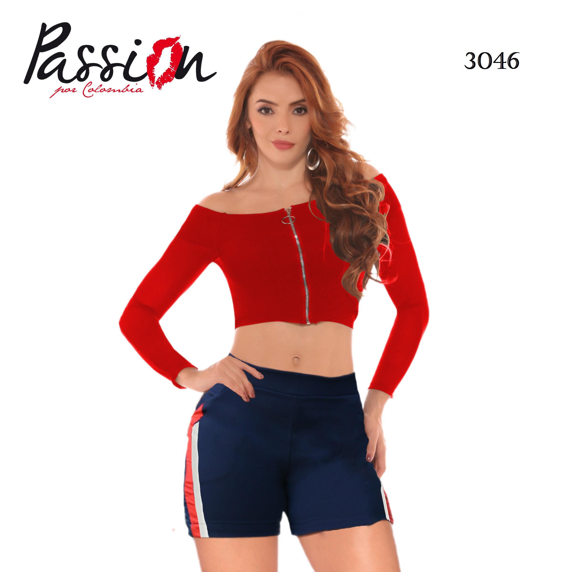 Ref. 015 -3046 Ladies short set with side appliqué