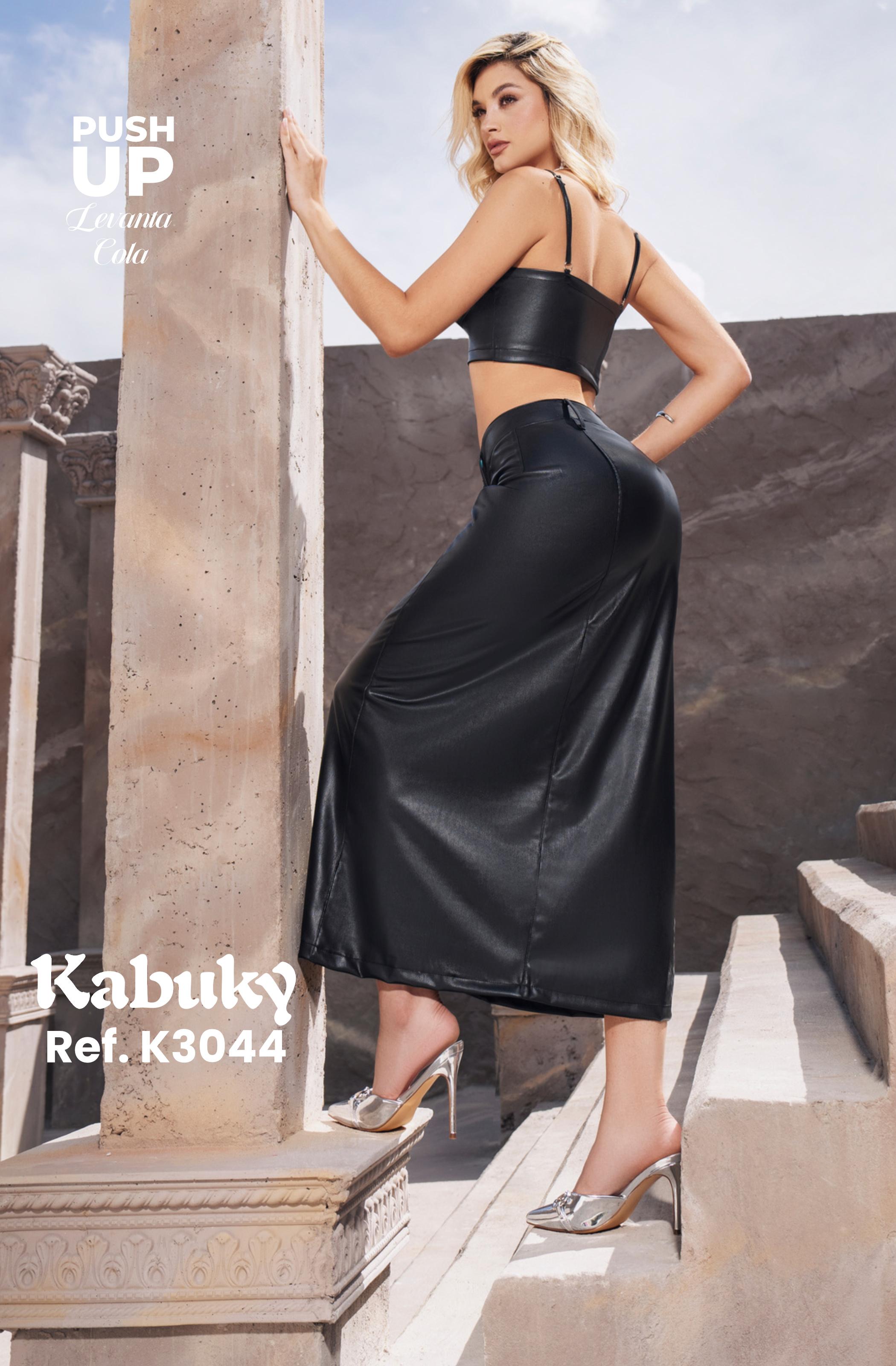 Ref. 050 -K3044 Conjunto de Falda Larga y Blusa